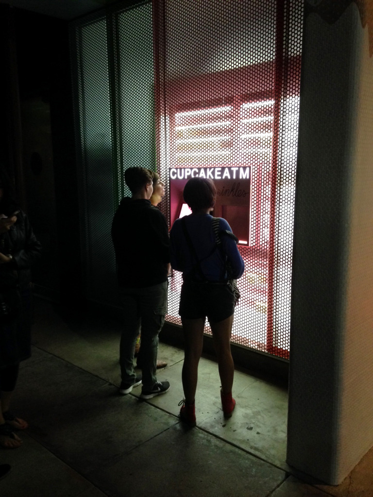 Cupcake ATM