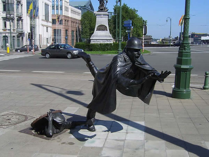 Praça Sainctelette, Bruxelas, Bélgica