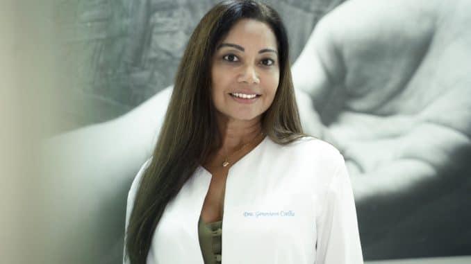 Dra Genevieve Coelho. Diretora Médica do IVI Salvador_DIV 2