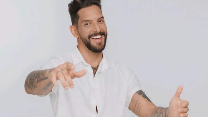 Felipe Pezzoni.Banda EVA.1H