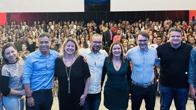 FAMÍLIAS QUE INSPIRAM