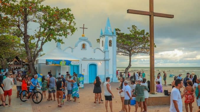 Praia do Forte ao seu gosto. - fotos Waldyr Lantyer..